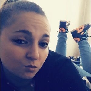 Meet your Posher, Brandi